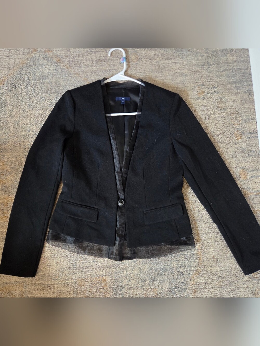 GAP Women's Black Single-Button Open-Front Blazer with Satin Trim
